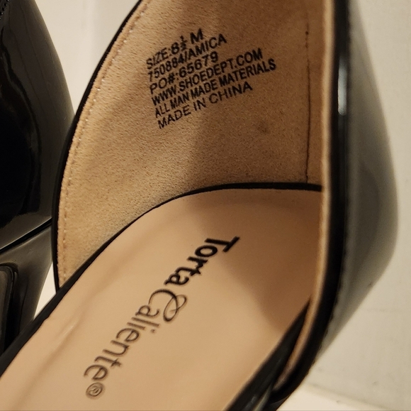 NWOT Torta Caliente Amica Pumps - Picture 6 of 6